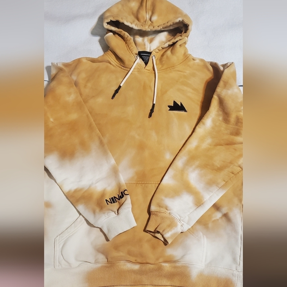 Ninjo Tan,  Cream, And Light Mustard  Tie-Dye Hoodie. Sz XL